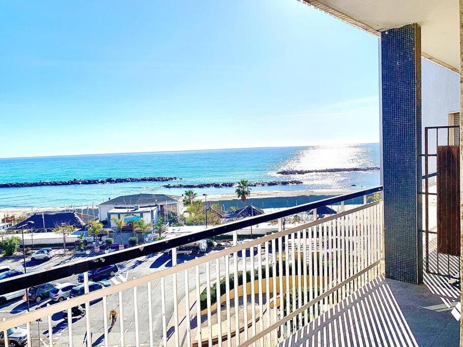 10 Min. Da Sanremo Appartamento Vista Mare Taggia Ngoại thất bức ảnh